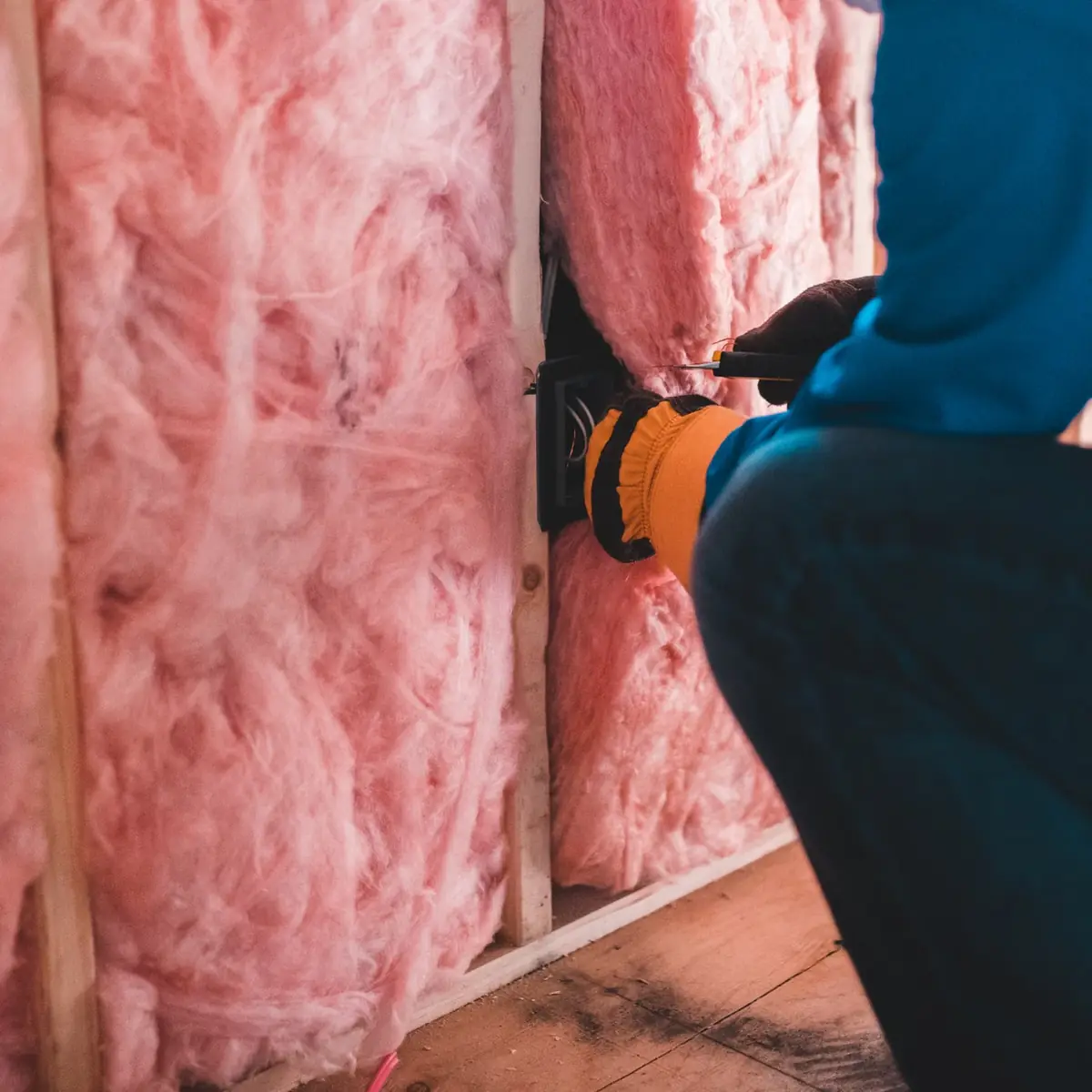Mineral wool between studs
